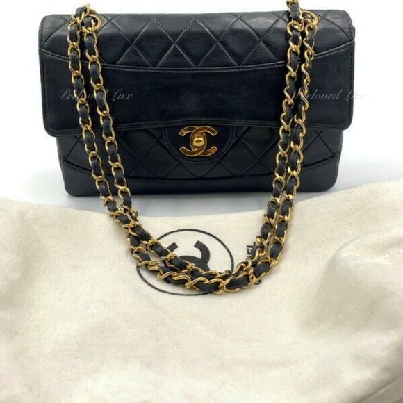 Authentic CHANEL Lambskin Double Chain Small Vintage Flap Black / Gold Hardware - Picture 3 of 17